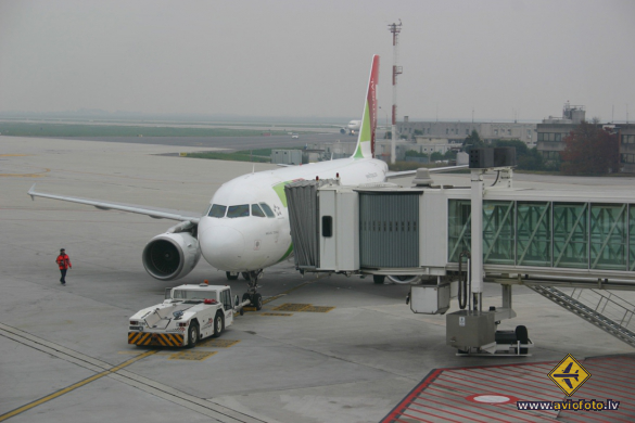 Airbus A319-111